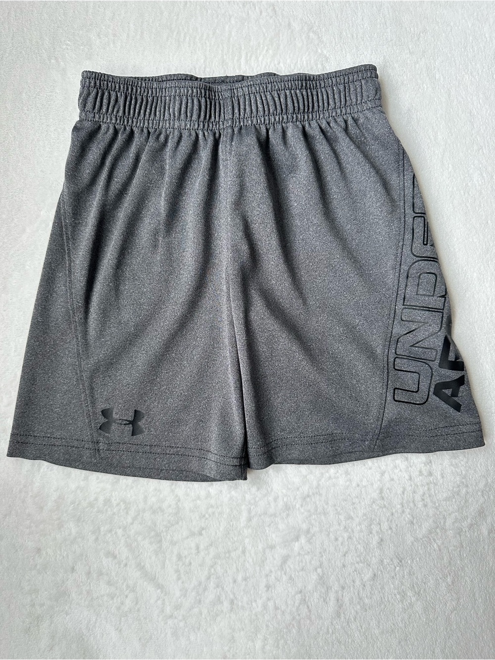 Under Armour Boy’s Charcoal Gray Athletic Shorts with Side Logo